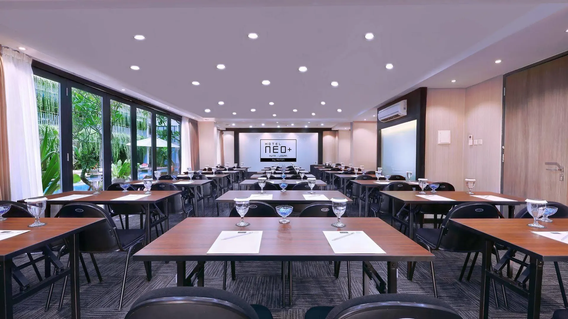 ***  Hotel Neo+ Kuta Legian By Aston Indonésie