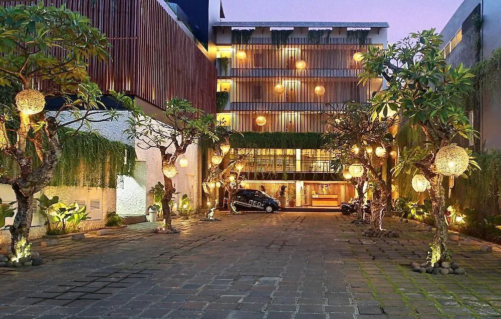 ***  Hotel Neo+ Kuta Legian By Aston Indonesia